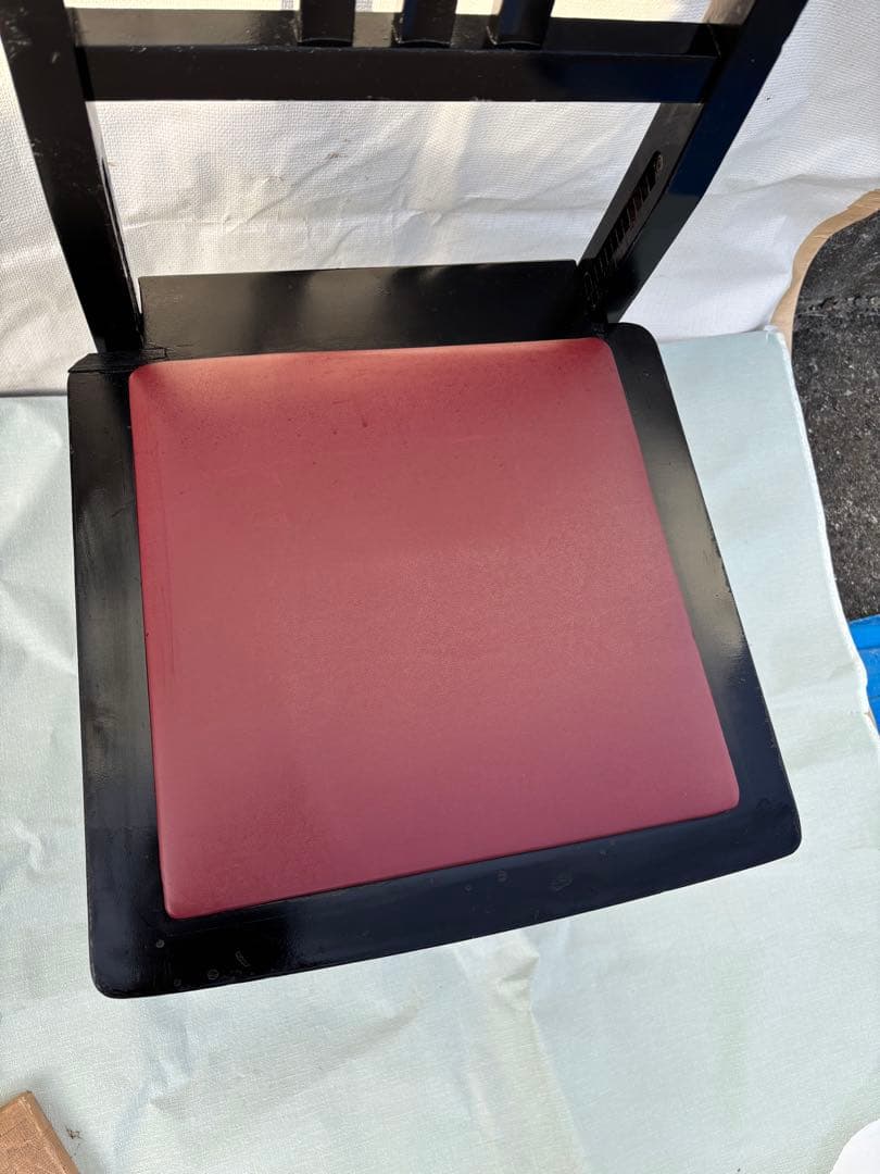 YAMAHA 背もたれ付ピアノ椅子　足部フェルト付き　座面新品比較的きれい