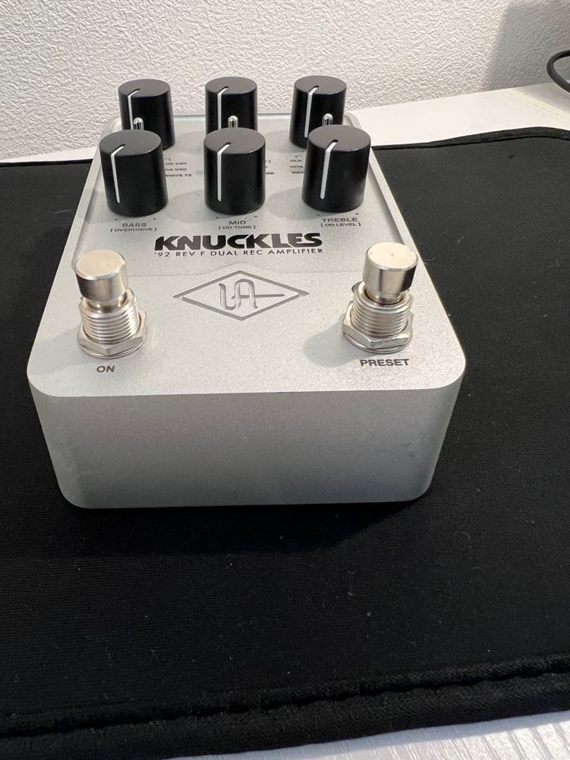 UAFX Knuckles '92 Rev F Dual Recti 初期ロット