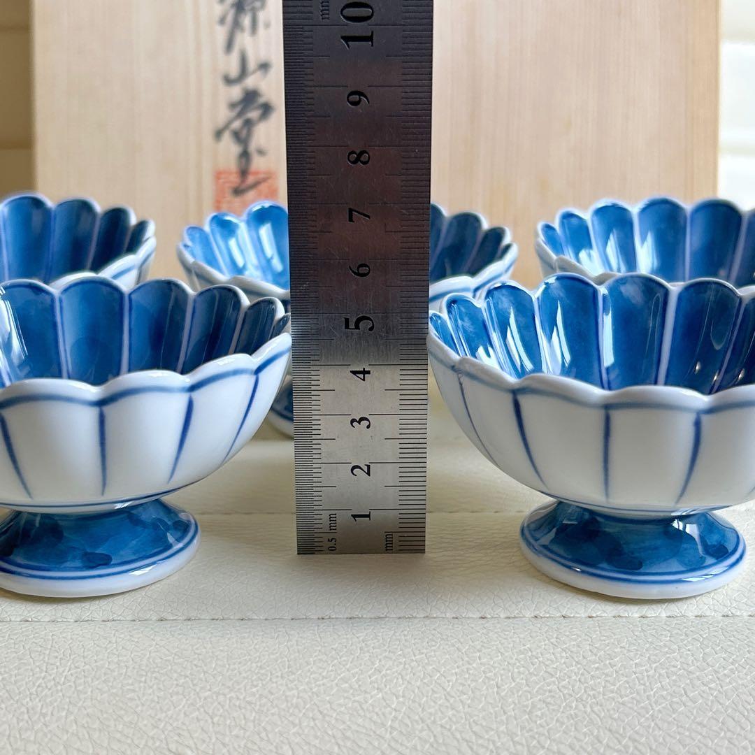 九谷焼　高台小鉢揃　５枚セット　菊割鉢　輪花鉢　赤絵　染付　足付き　小付　色絵