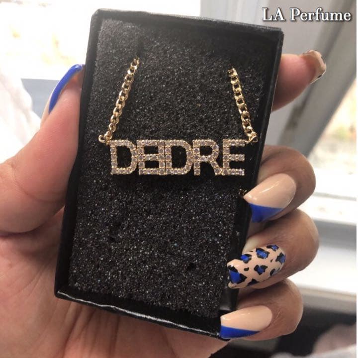 イニシャル♡ラインストーン✨ネームネックレス✨名入れ♡ゴージャス✨手作り