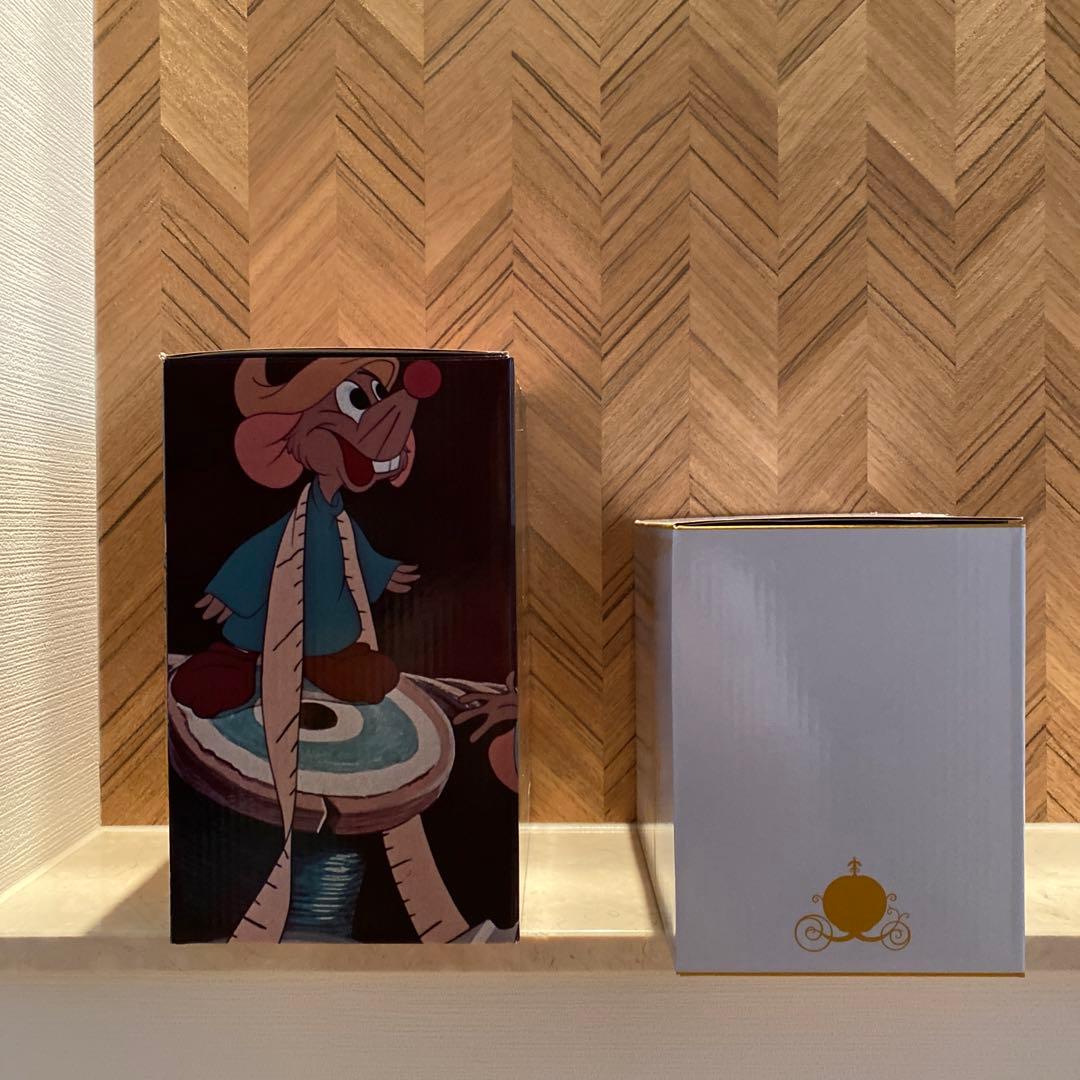 シンデレラ♡完売セット♡馬車ledライト&ピンクドレスフィギュア☆新品未開封品