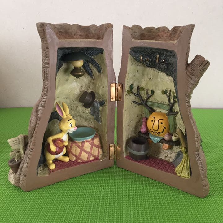 くまのプーさん キーチェイン ボックス ラビットの家 - メルカリ