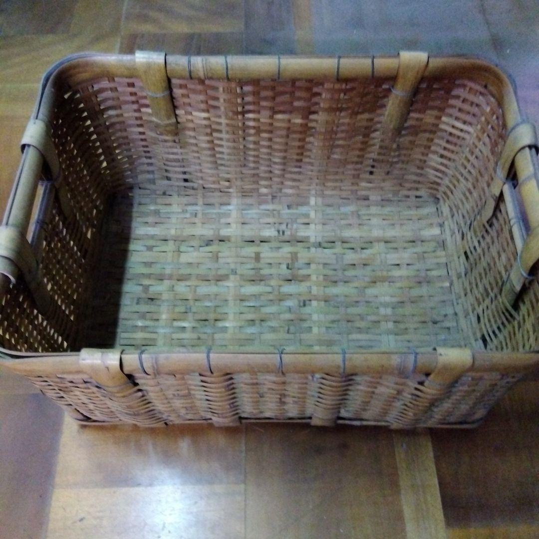 昭和レトロ 竹（外皮使用）編み籠