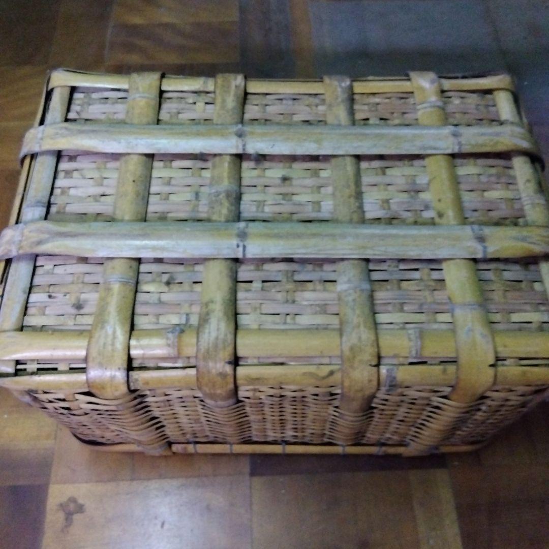 昭和レトロ 竹（外皮使用）編み籠