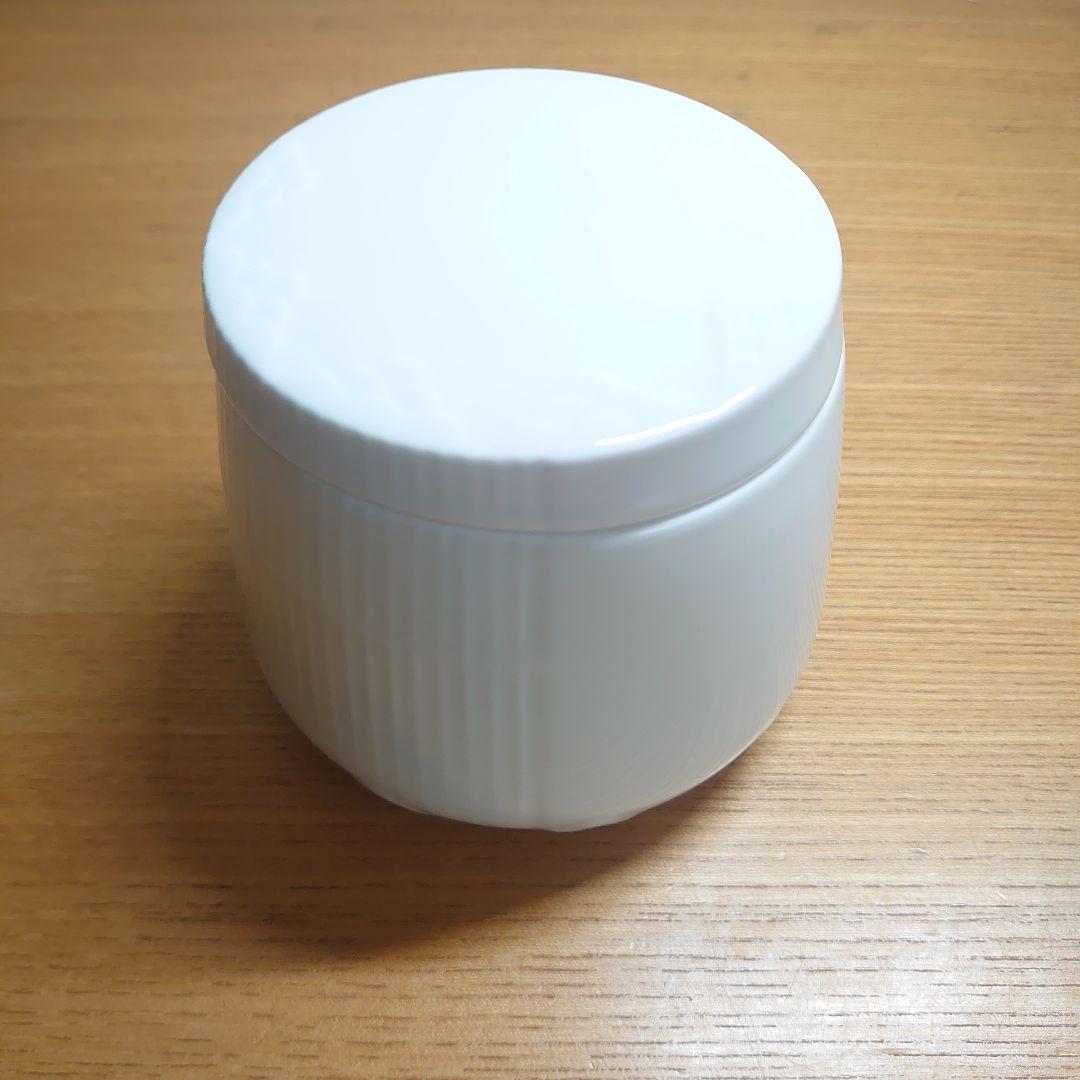 ロイヤルコペンハーゲン　ホワイトエレメンツ　ボウル(フタ付き)