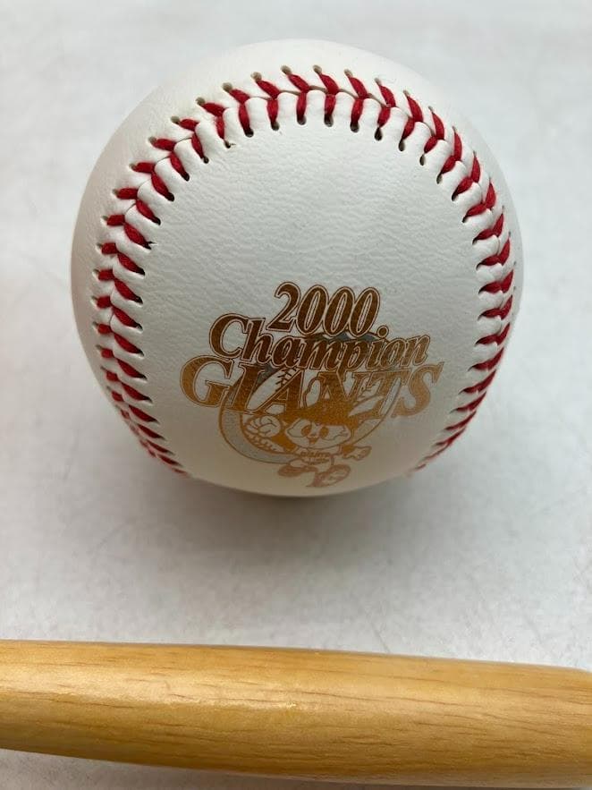 東京読売ジャイアンツ 2002年/2000年 優勝記念グッズ - メルカリ