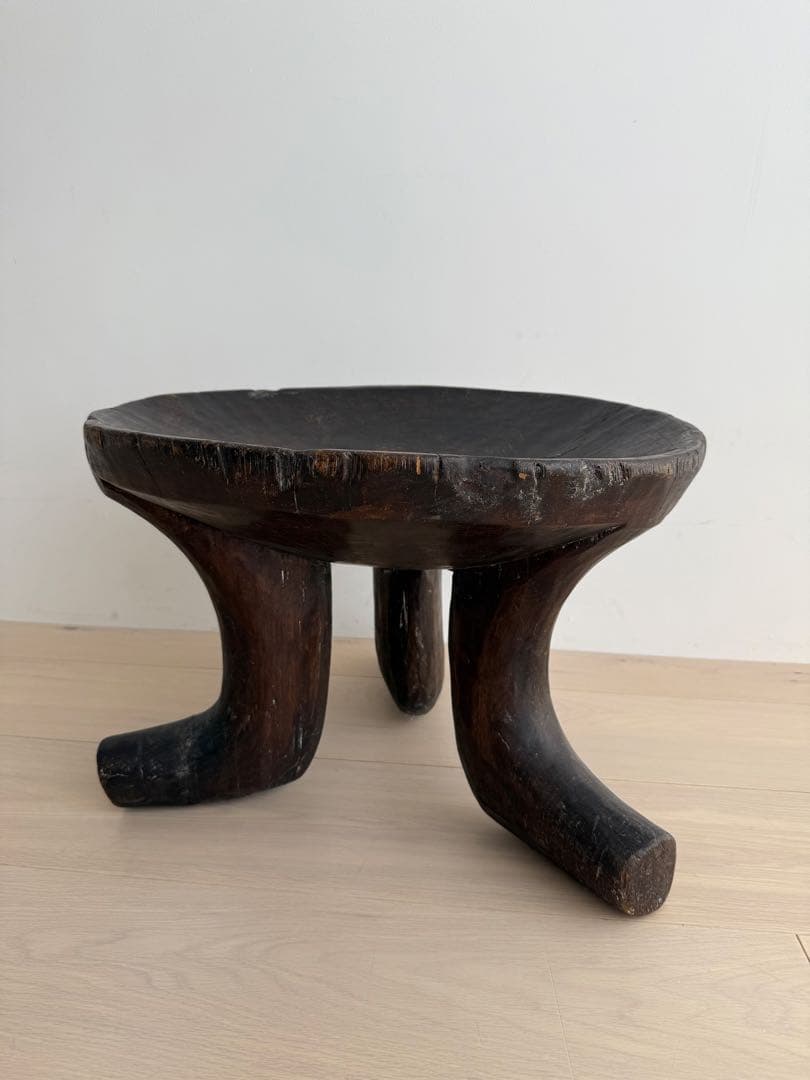 ライトイヤーズLIGHTYEARS 丸型スツール アフリカTUTSI STOOL