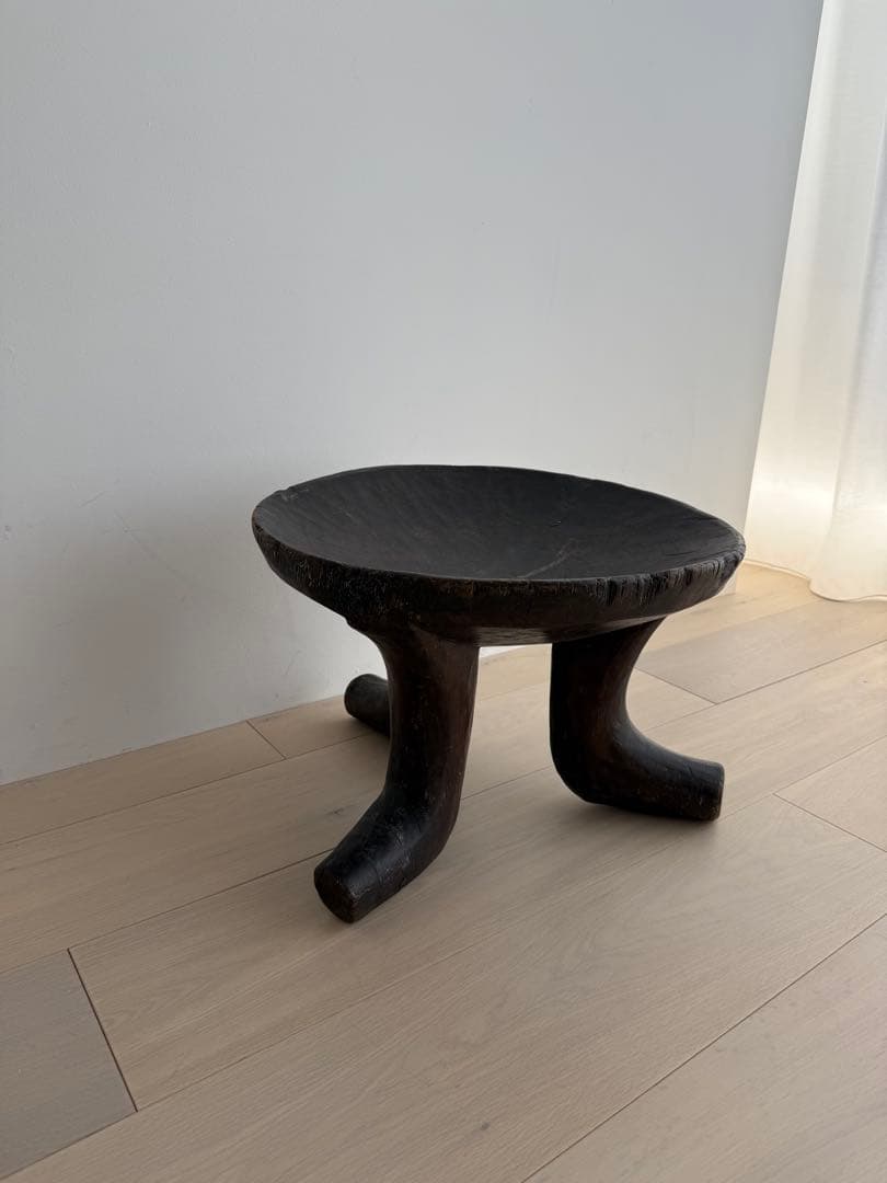 ライトイヤーズLIGHTYEARS 丸型スツール アフリカTUTSI STOOL