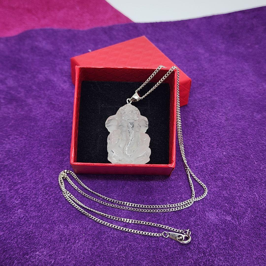 天然水晶製ガネーシャペンダント 幸運の象徴 透明感あふれる逸品