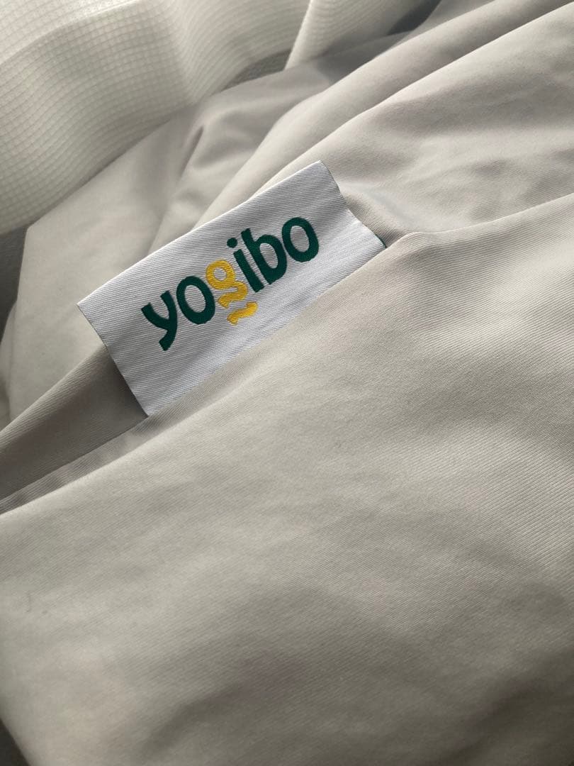 「Yogibo Midi（ヨギボー ミディ）」カバー付き