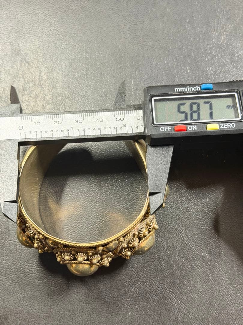 ヴィンテージ装飾スターリングシルバーバングル 66.95g