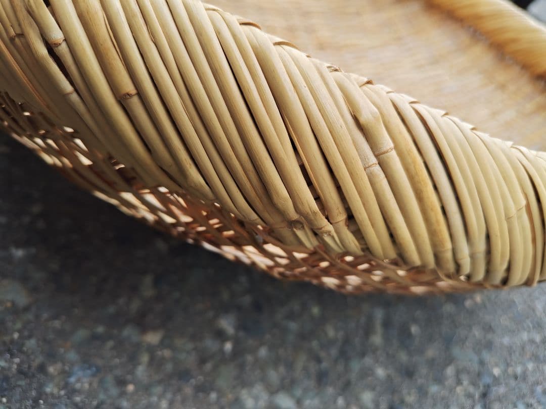 岩手県　竹細工　超特大　大型ざる 　天然素材　直径　62cm　丸ざる