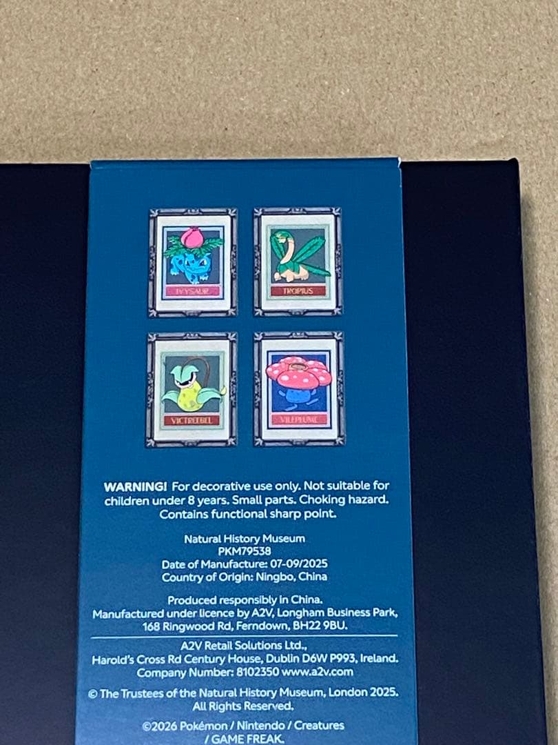 ポケモン ロンドン自然史博物館 ピンバッジセット - メルカリ