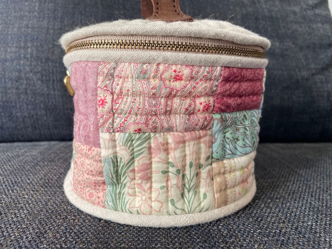 （609)バニティーケース 色違い 完成品 こうの早苗さん パンデピス