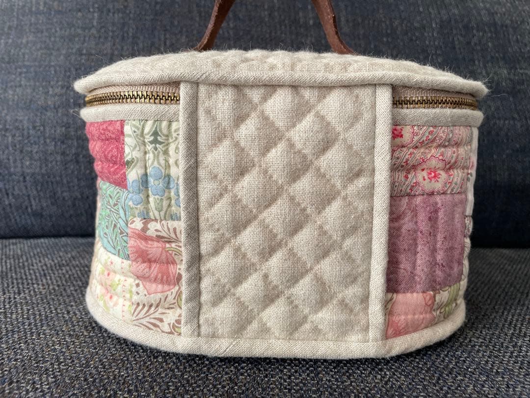 （609)バニティーケース 色違い 完成品 こうの早苗さん パンデピス