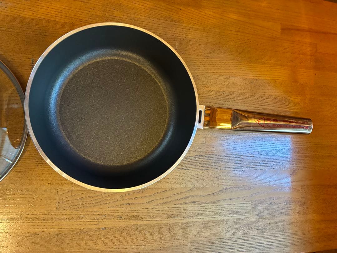 アサヒ軽金属　オールパンガラス蓋付き　 22㎝