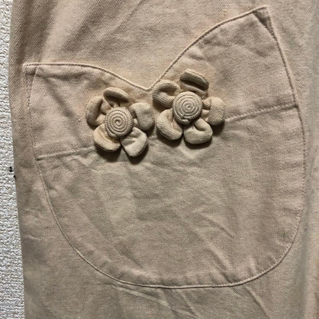 お値下げ中/花びら付きエプロン　生成り