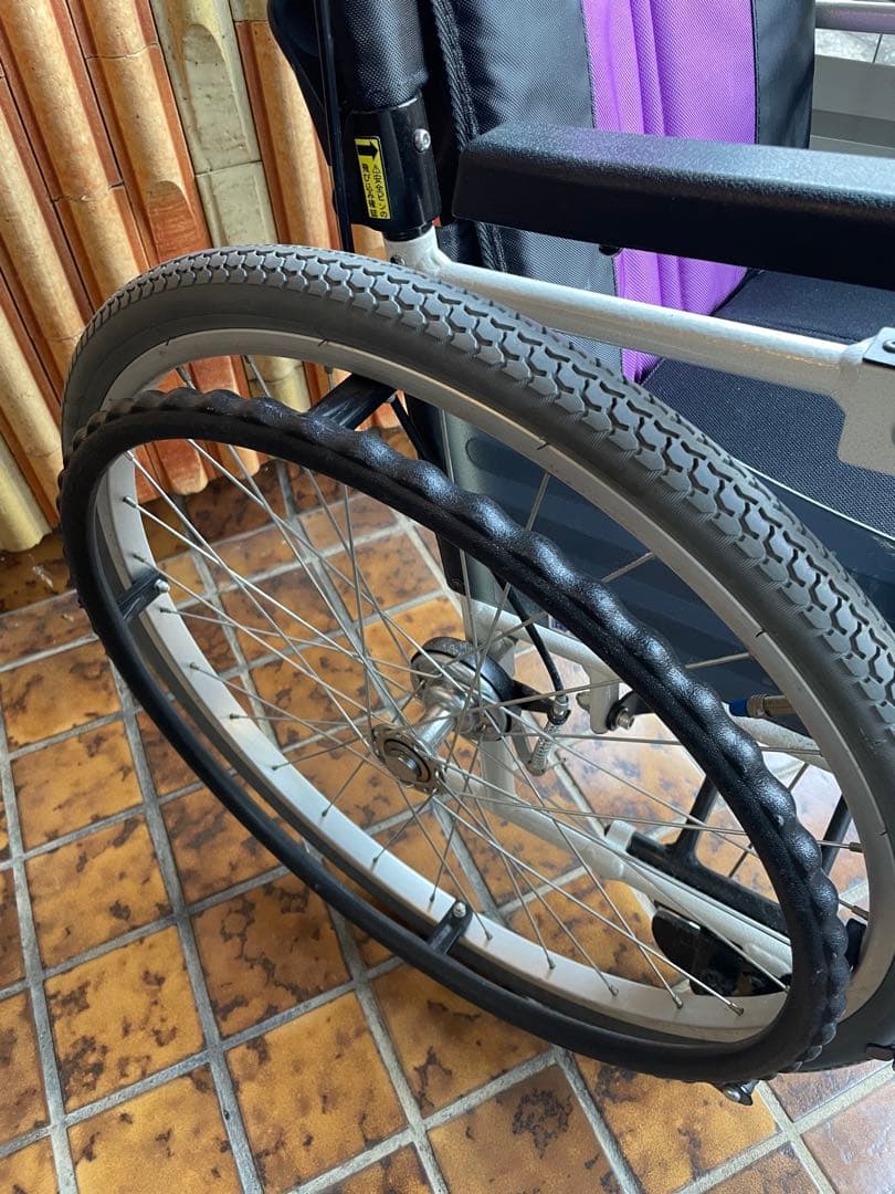 MiKi 自動ブレーキ付車椅子 とまっティ MBY-41BSW（自走・介助兼用）