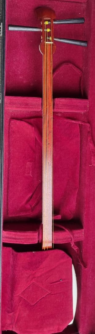 三味線本体 ケース付き 破れ無し 良材仕様 おそらく昭和