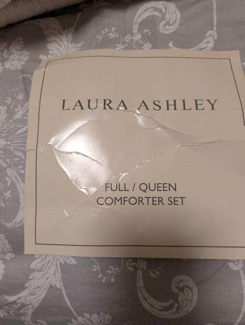 イタリアで購入ローラアシュレイ