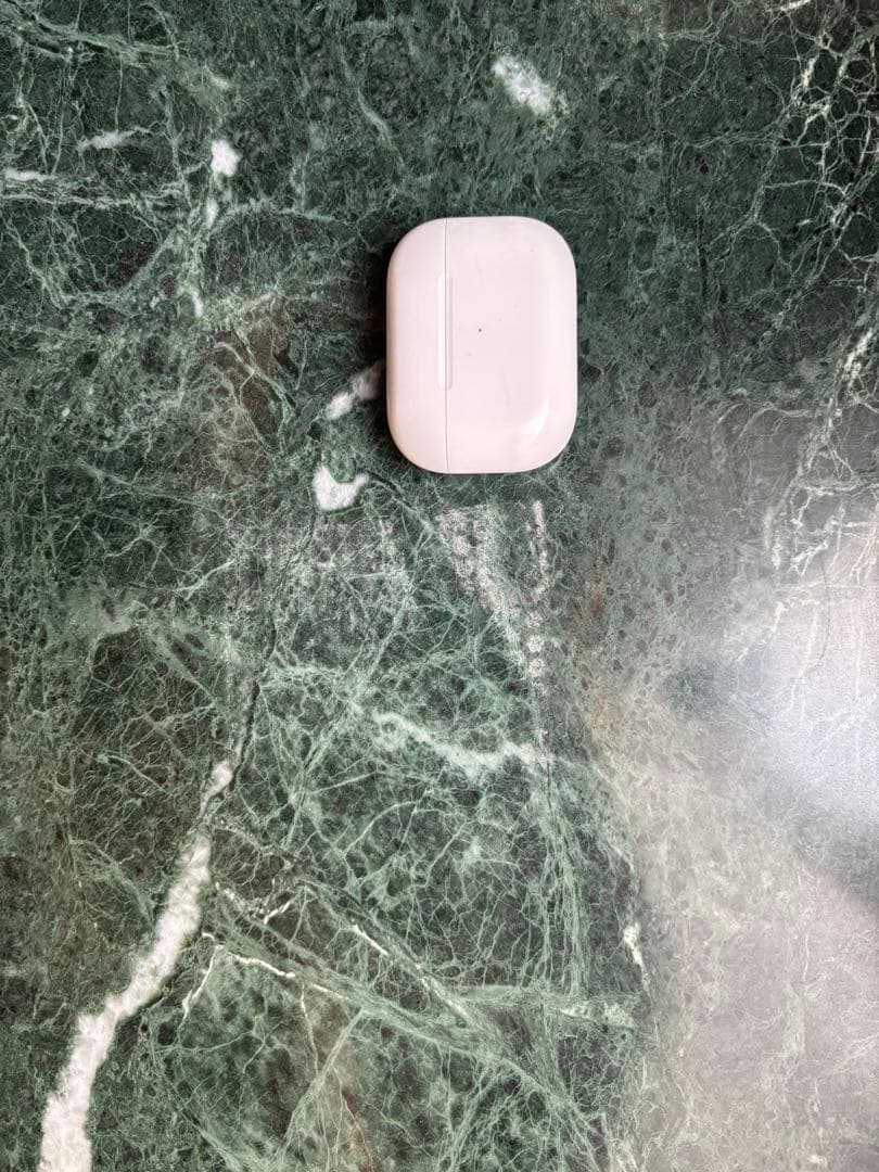 GUBI（グビ）TS CONSOLE コンソール グリーングアテマラマーブル