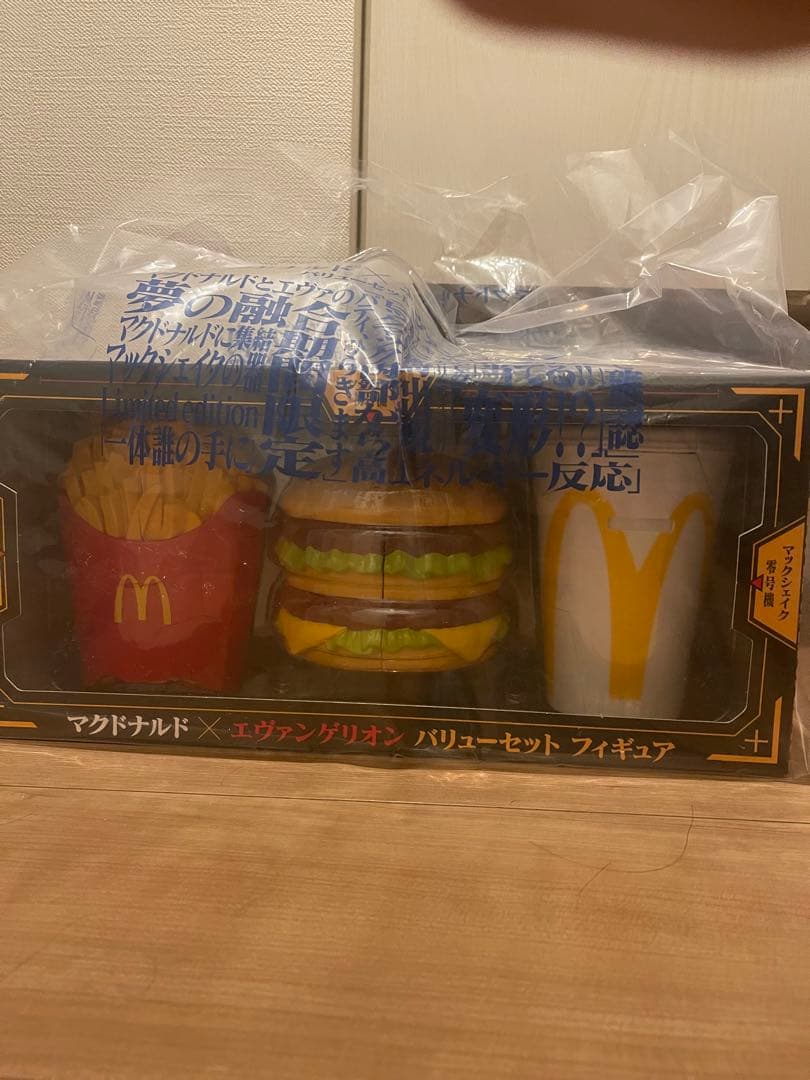 荒瀧一斗 SEGAホログラム缶バッジ 原神 SEGA ホログラム缶バッジ 荒瀧