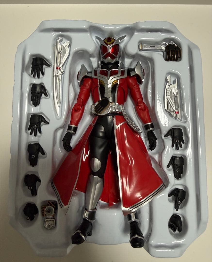 S.H.Figuarts 真骨彫製法 仮面ライダーウィザード フレイムドラゴン