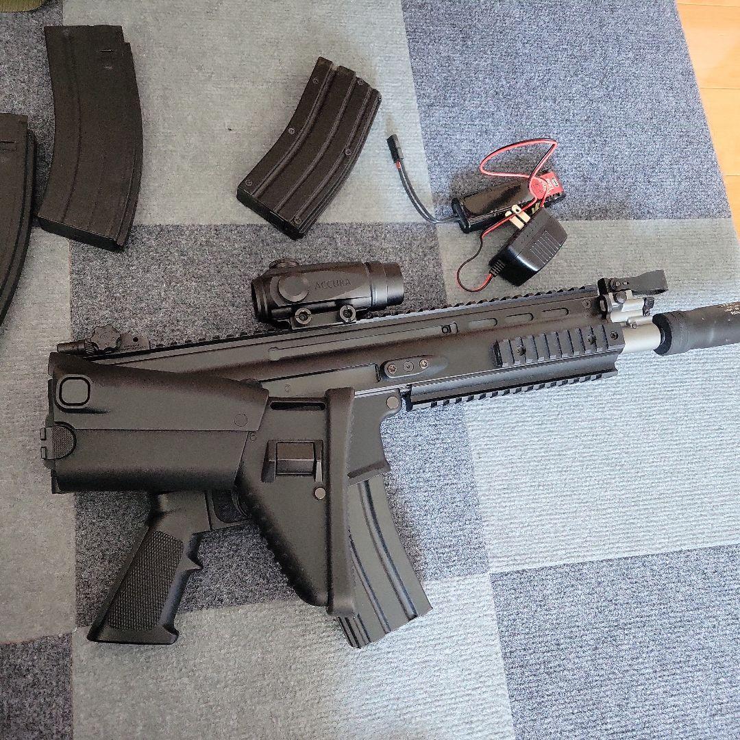 スカーL CQC 次世代電動ガン 4本マガジン付き