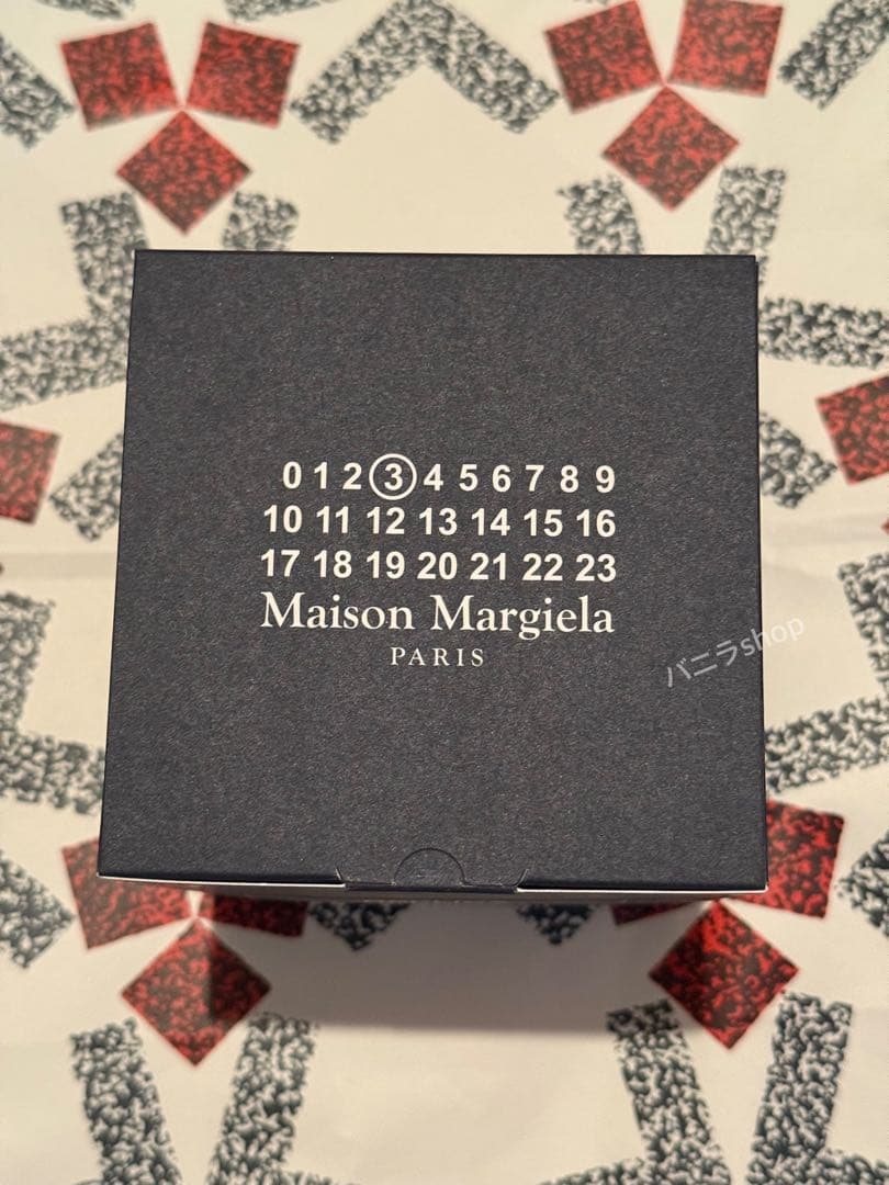 メゾンマルジェラ スノードーム グリッター グローブ ホリデー 限定