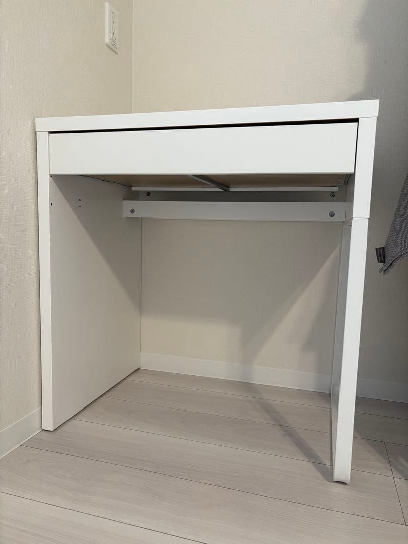 イケア デスク ミッケ ホワイト