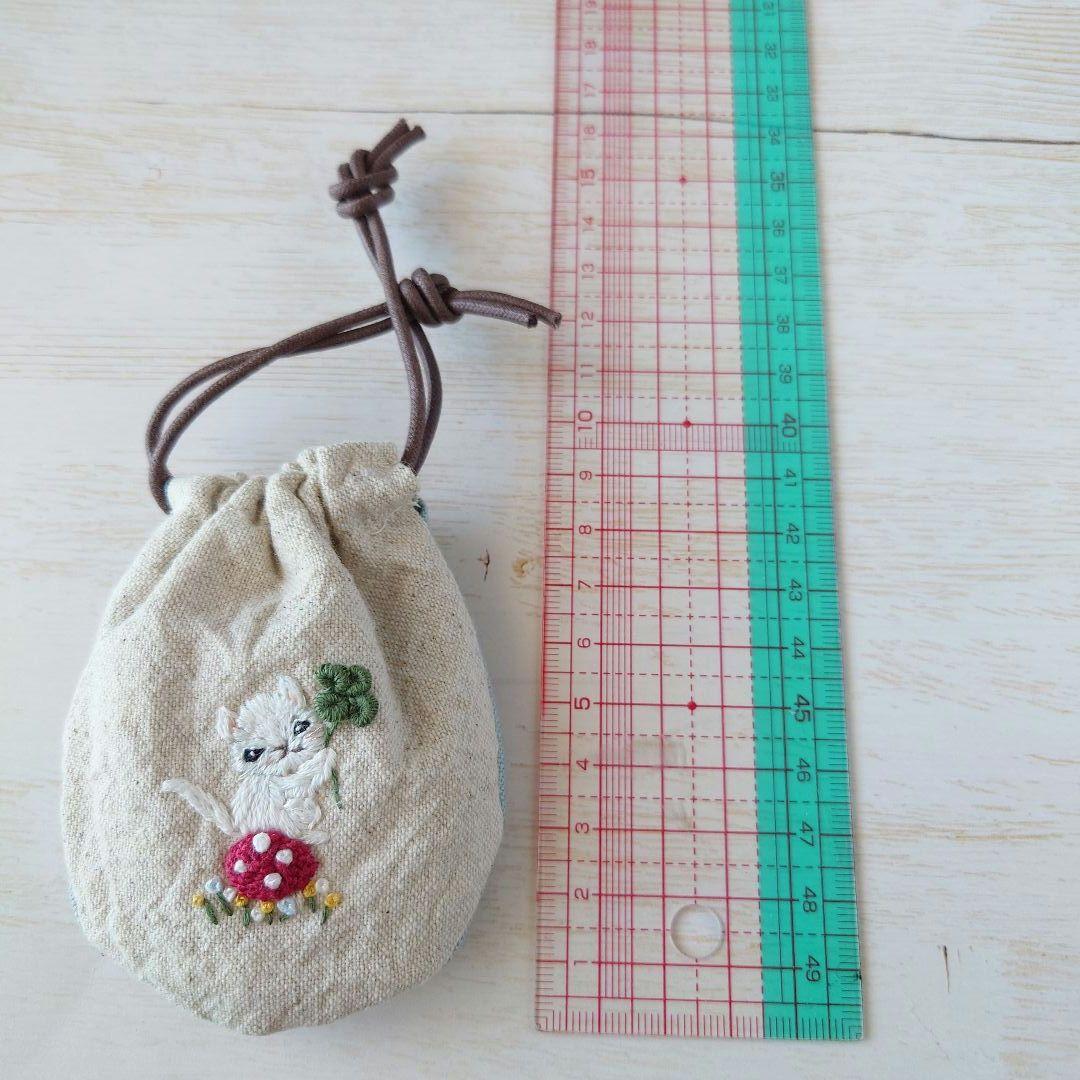 ちっちゃな巾着サシェ/詰替タイプ【白猫とよつ葉】