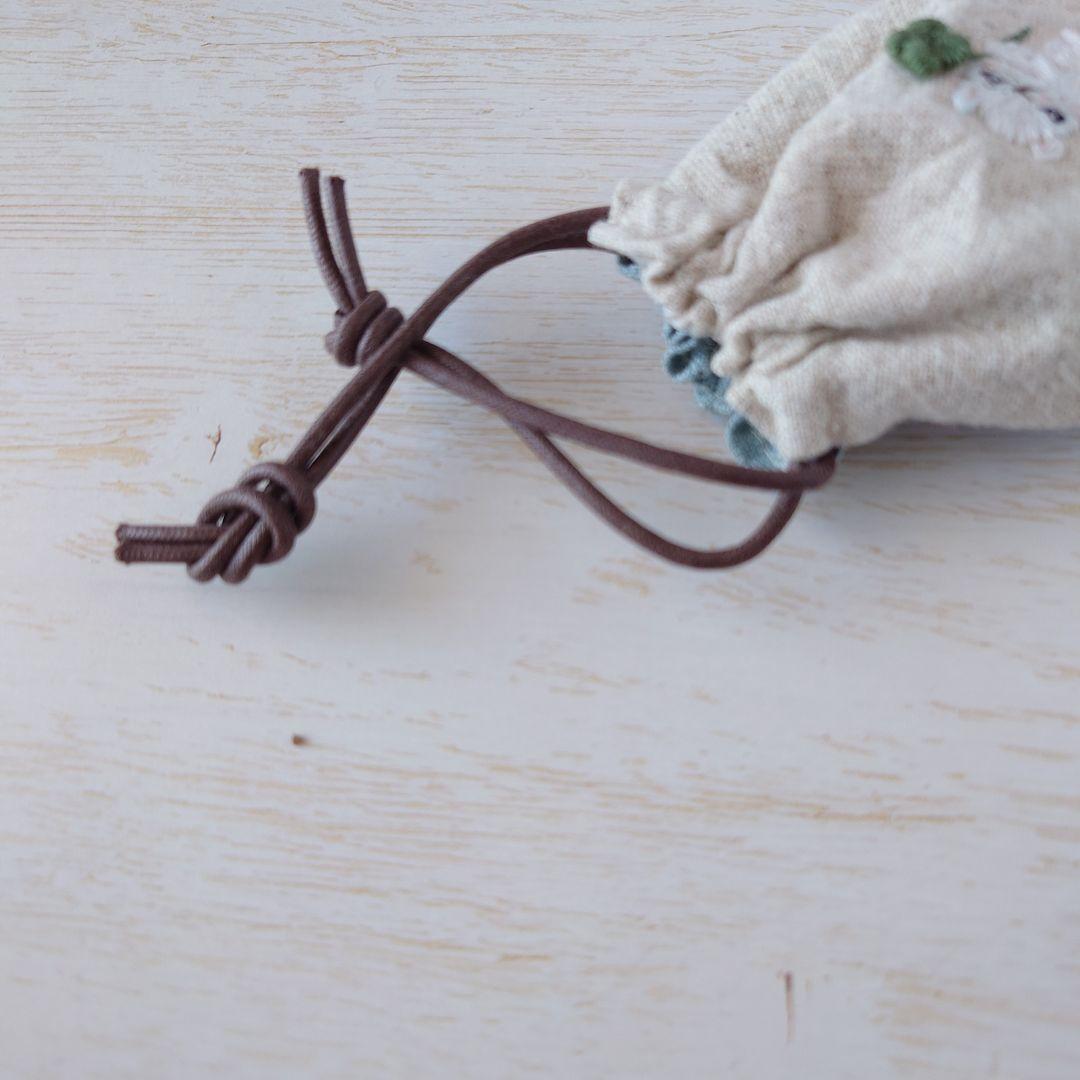 ちっちゃな巾着サシェ/詰替タイプ【白猫とよつ葉】