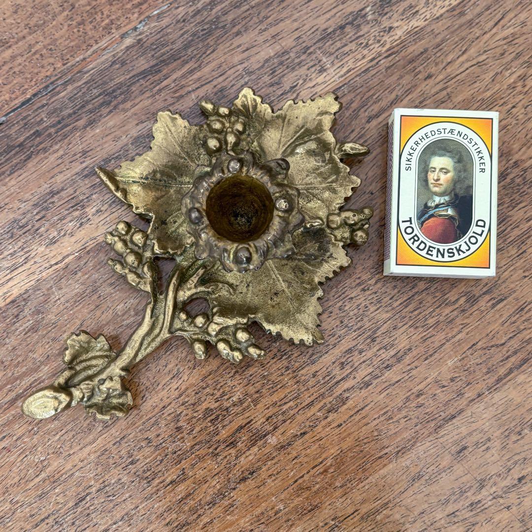 【ドイツ 真鍮製の葡萄キャンドルスタンド】ヴィンテージ