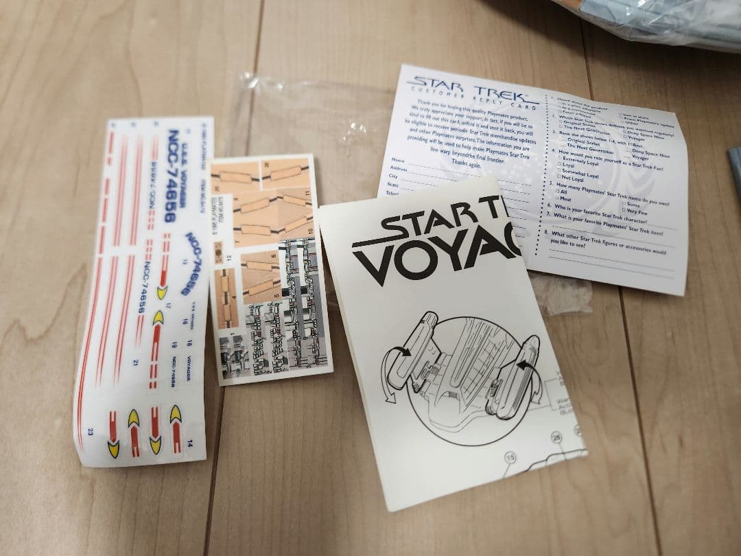 未使用　スタートレック　Star Trek USS Voyager フィギュア