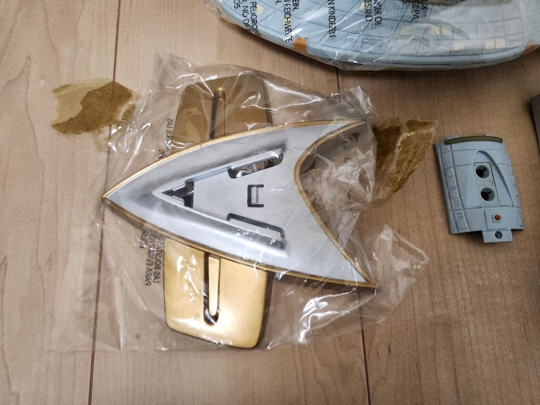 未使用　スタートレック　Star Trek USS Voyager フィギュア