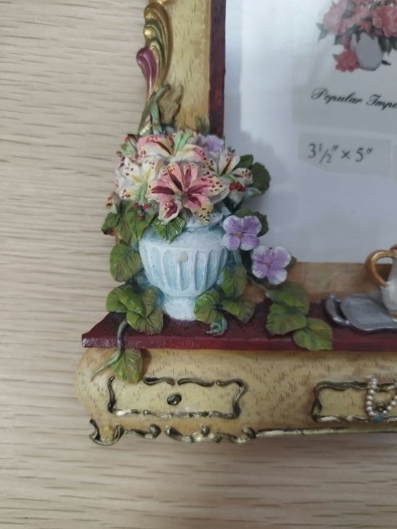 【新品】ヨーロピアン写真立て、フォトフレーム 写真入れ 花 ティーカップ 花瓶