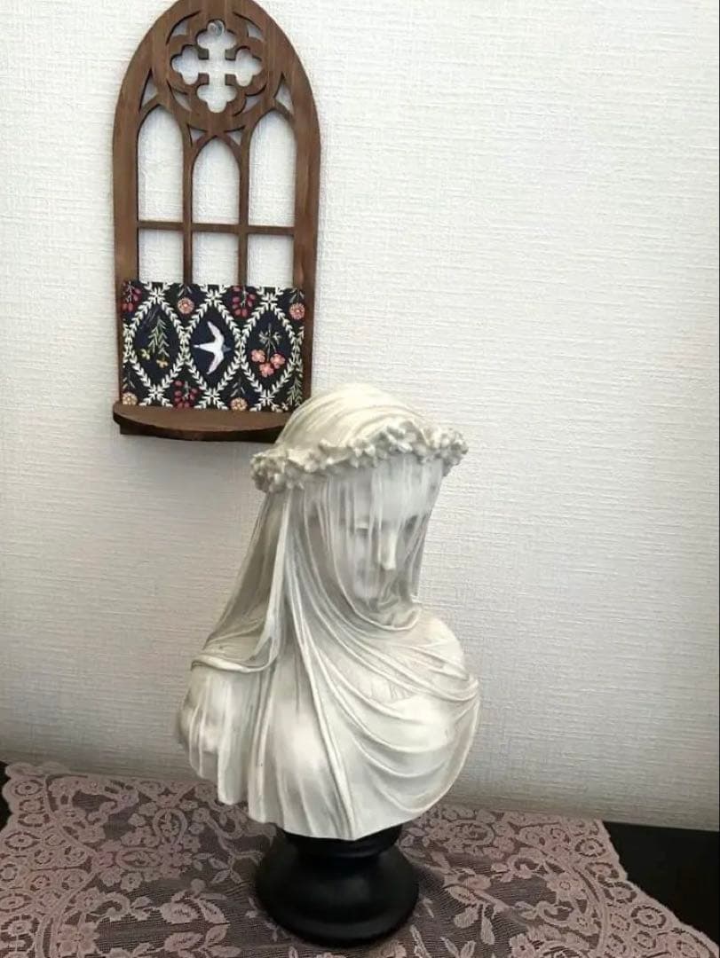 【楽天で現在71,500円】ベールを被った女性 ラファエロ・モンティ作再現 胸像