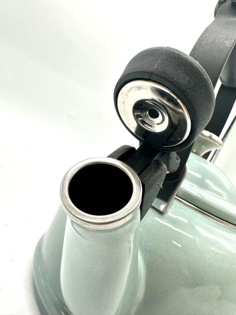 ル・クルーゼ　 笛吹デミケトル＆マグカップ2個セット　(シーソルト) USモデル