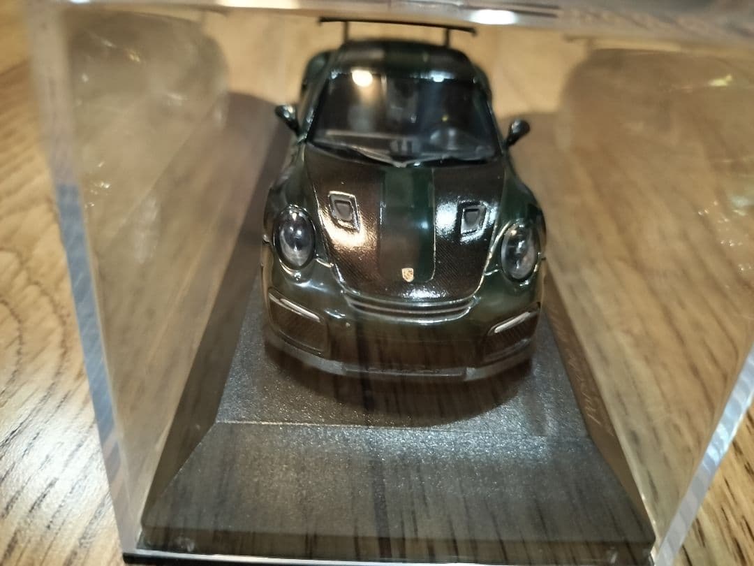 ミニチャンプス Porsche 911 GT2RS