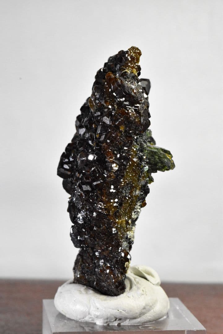 パキスタン スカルドゥ産 アンドラダイトガーネット