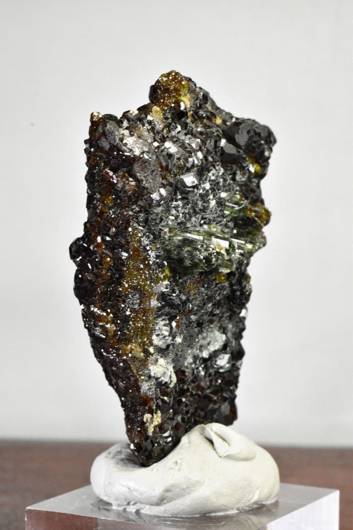 パキスタン スカルドゥ産 アンドラダイトガーネット