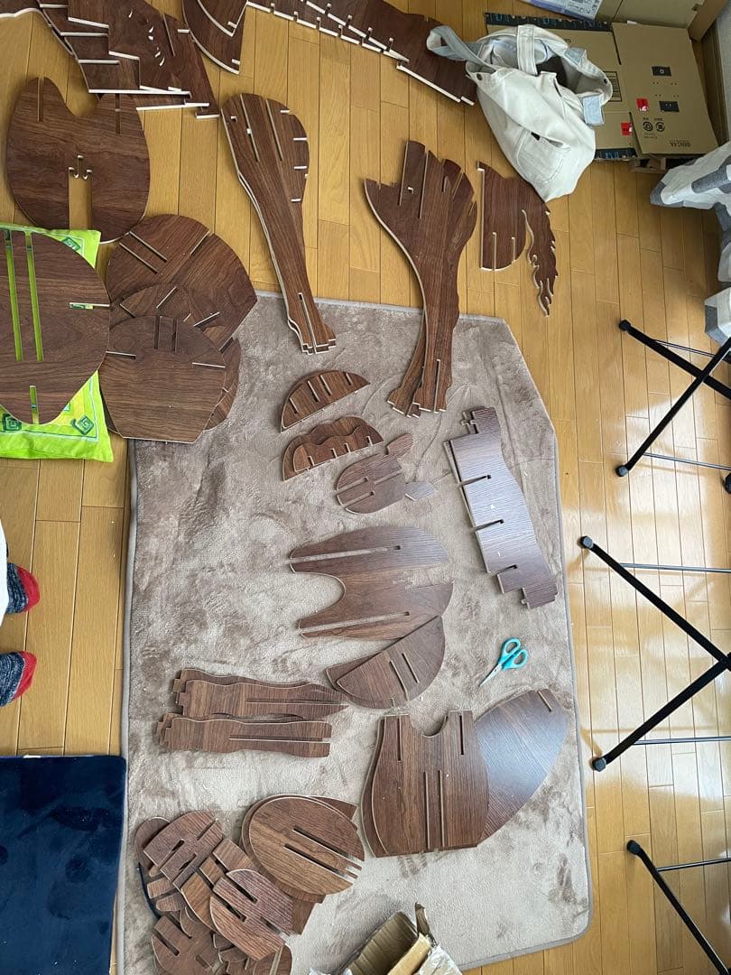 大きな馬形のラック　オブジェクトCDラック 書棚CD収納ラック本棚木製インテリア