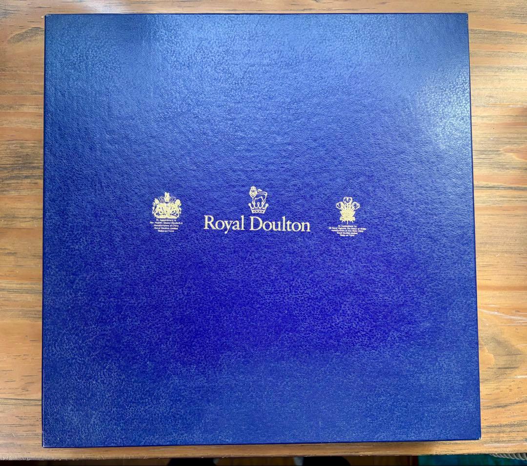 ロイヤルクラウンダービー　ロイヤルアントワネット プレート26cm