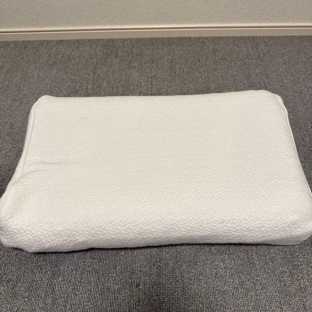 ピツジのいらない枕 至極