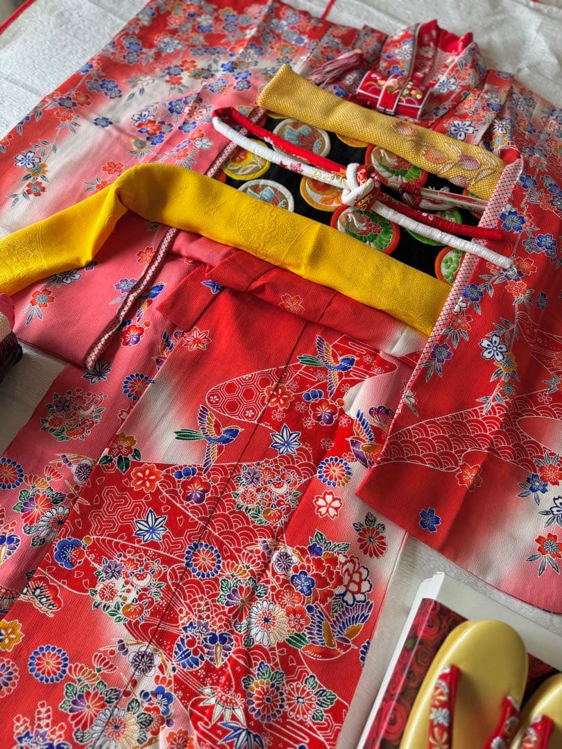 七五三に★逸品　正絹紅型小鳥と吉祥文　七歳着物、帯のセット