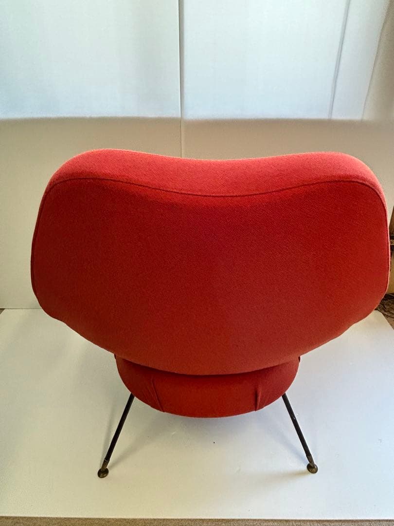 ガストーネ・リナルディ　ポルトローナ・フラウの「Du 55」アームチェア