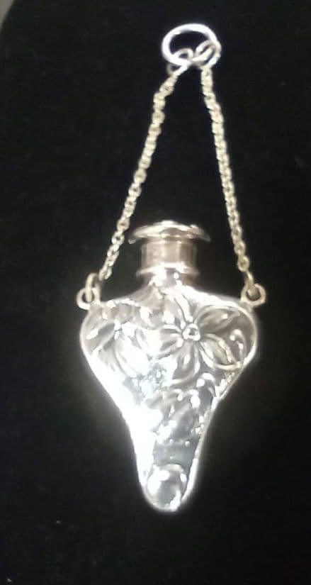 ピルケース&香水入れ