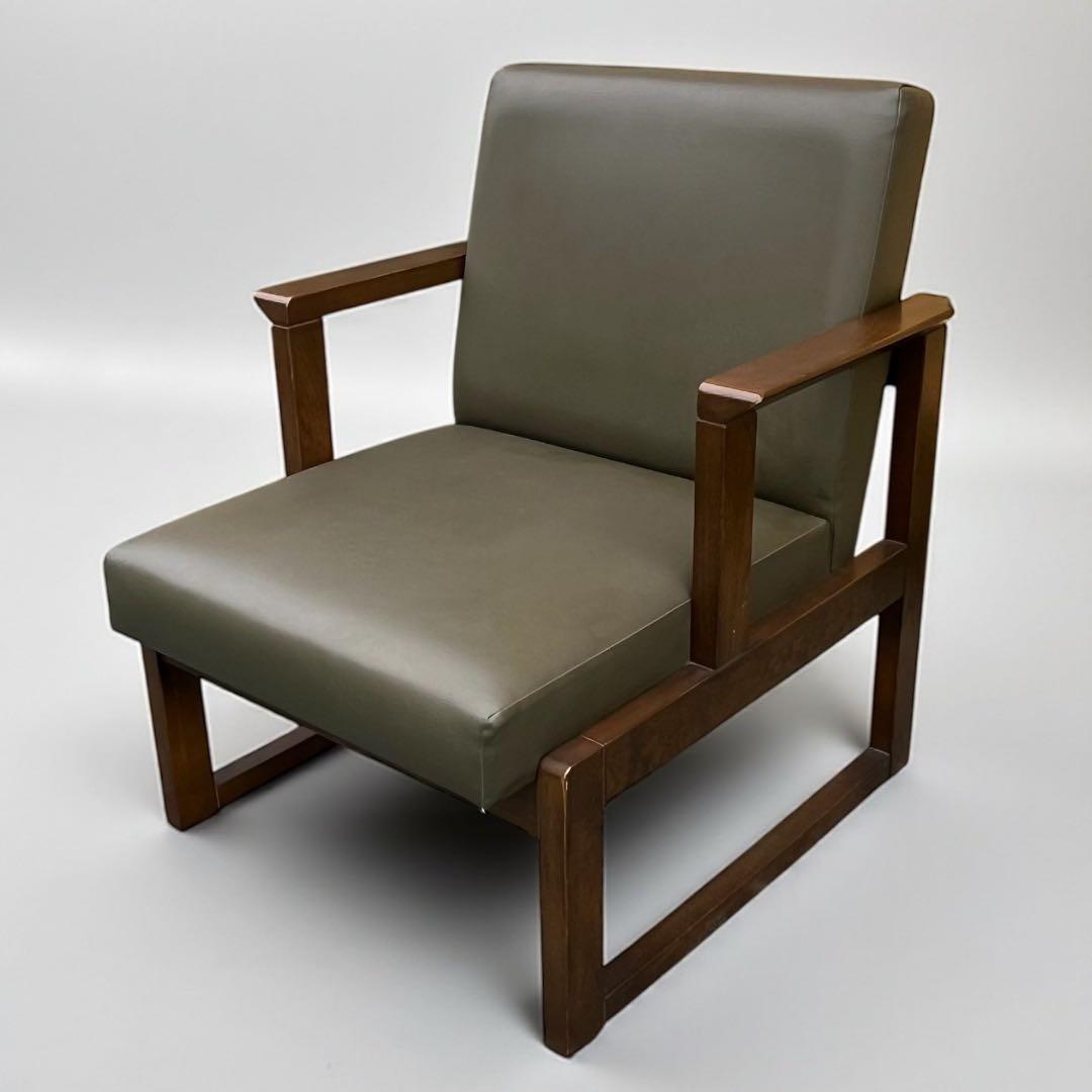 飛騨産業 HIDA キツツキ　アームチェア ロビーチェア 肘付き リビングチェア