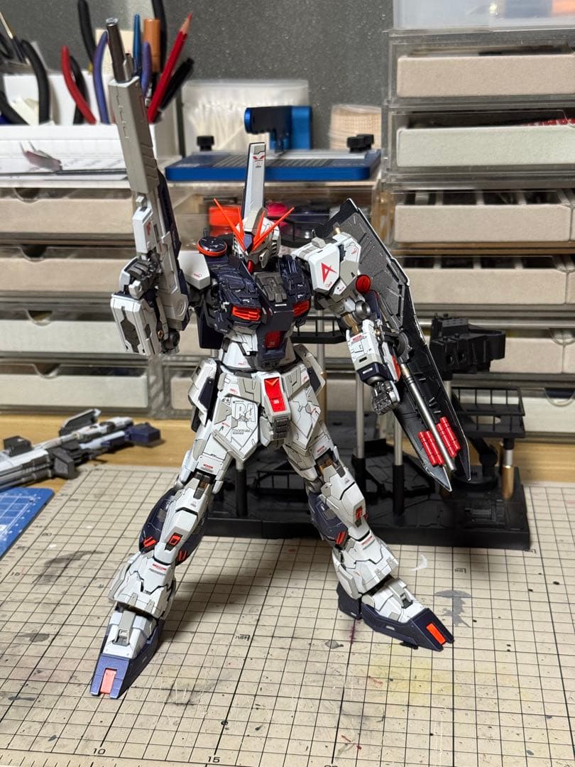 ジュン様へMG νガンダム HWS 完成品