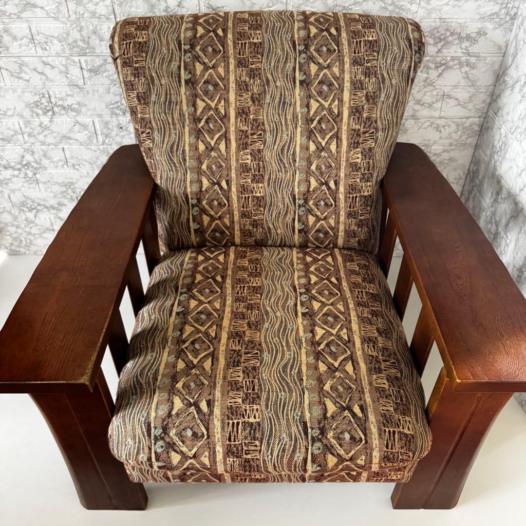 ①美品　KARIMOKU カリモク　シングルソファ　アームチェア　高級　国産家具